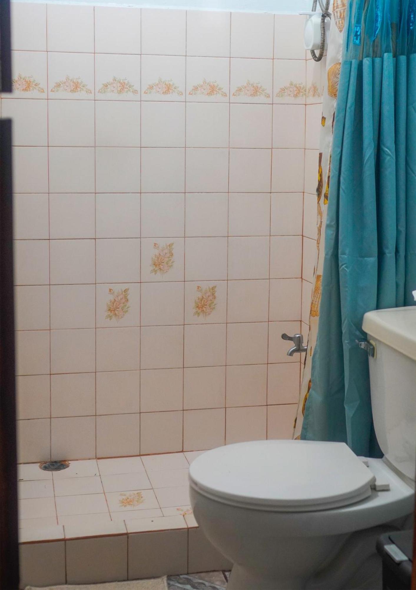Apartamento Daly #1 Guápiles Eksteriør bilde